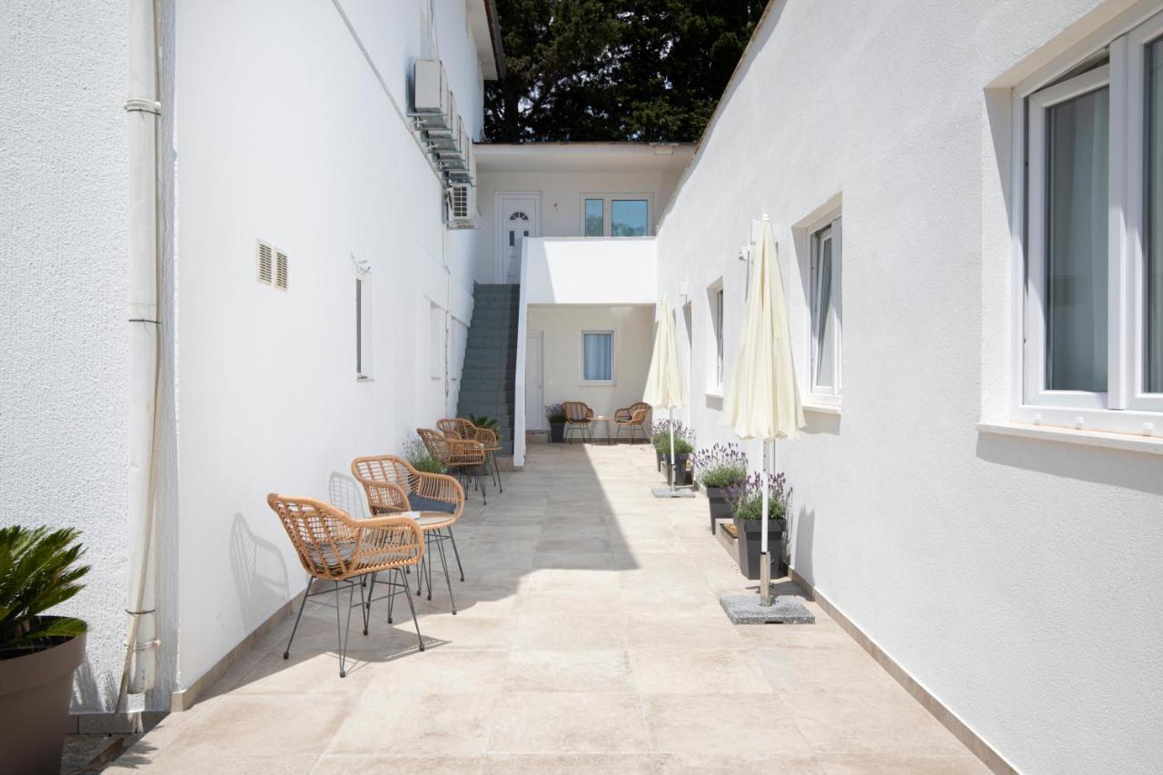 Apartments And Rooms Jakic 梅杜林 外观 照片